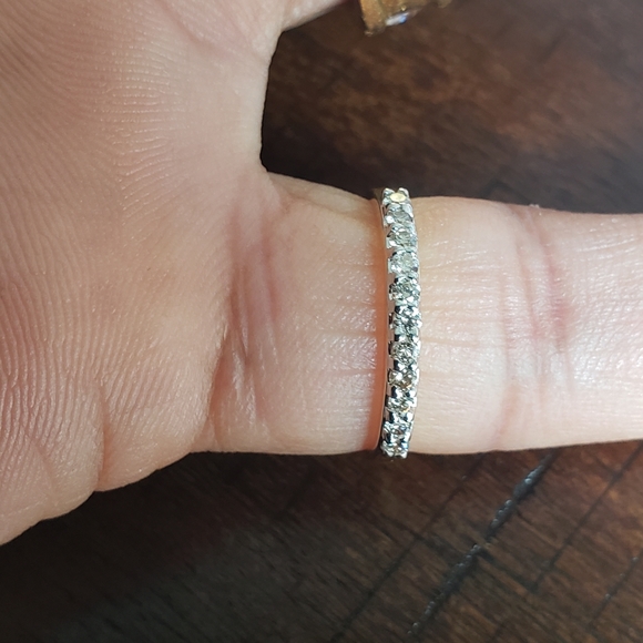 .25 ct Solid gold real diamonds band ring